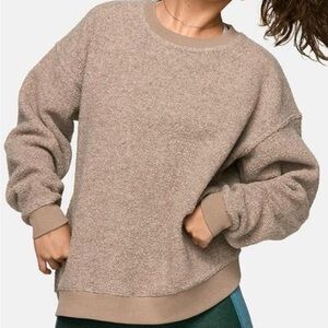 Outdoor Voices Taupe MegaFleece Crewneck in Oatmeal Size M